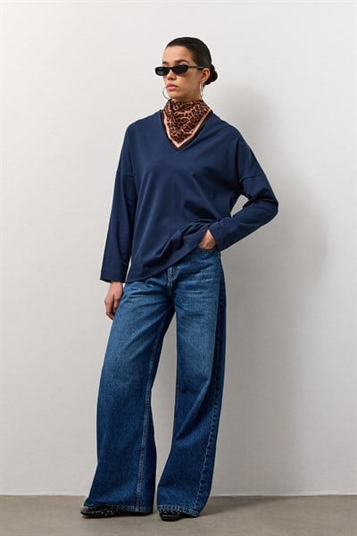 Lacivert V Yaka Uzun Kollu Basic T-Shirt