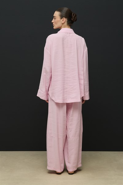 Pembe Comfort Gömlek Pantolon Takım