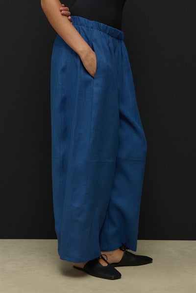Saks Mavisi Kesik Detaylı Crop Barrel Keten Pantolon