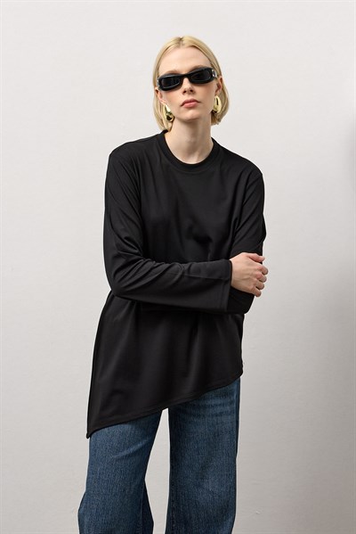Siyah Asimetrik Kesim Basic Uzun Kollu T-Shirt