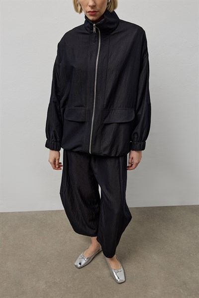 Siyah Çift Fermuarlı Dik Yaka Bomber Ceket