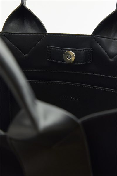 Siyah Kanvas Kol Çantası