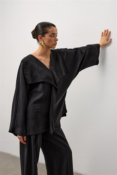 Siyah Kimono Form Hafif Dökümlü Takım