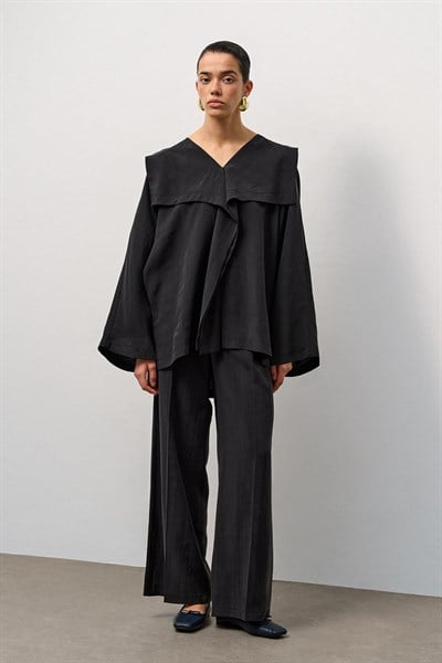 Siyah Kimono Form Hafif Dökümlü Takım