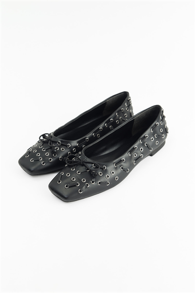 Siyah Kuşgözlü Babet