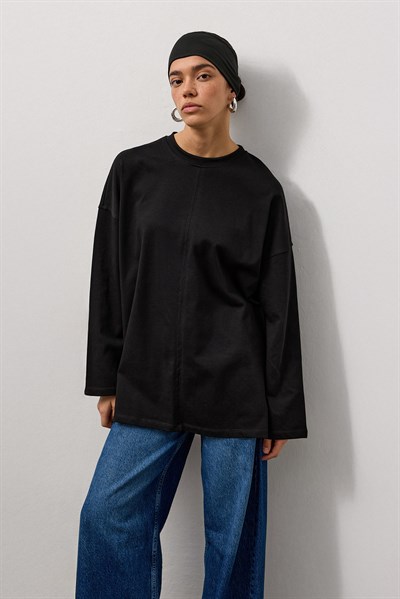 Siyah Oversize Kesim Uzun Kollu Basic T-Shirt