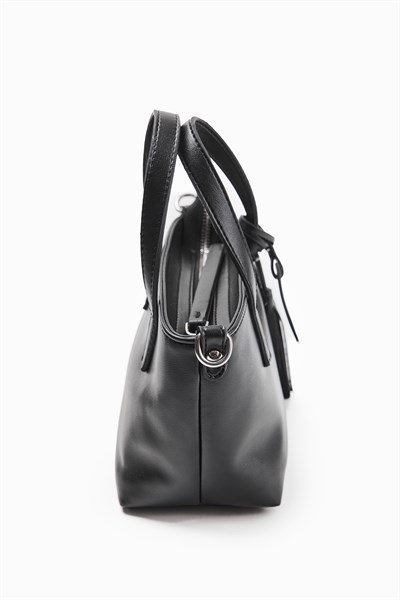 Siyah Püskül Detaylı Mini Tote Çanta