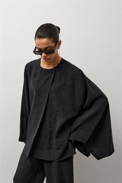 Siyah Soft Line Dökümlü Takım