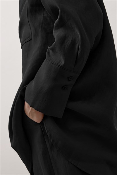 Siyah Tek Cepli Oversize Gömlek