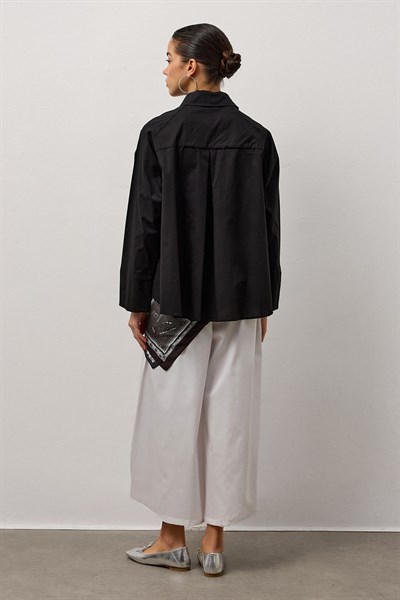 Siyah Yandan Düğmeli A Form Gömlek