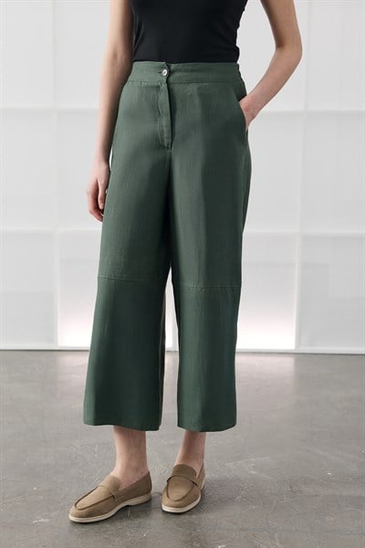 Yeşil Kesik Detaylı Crop Keten Pantolon