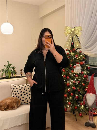 Büzgü Detaylı Cepli Modal Karışımlı Takım - Siyah