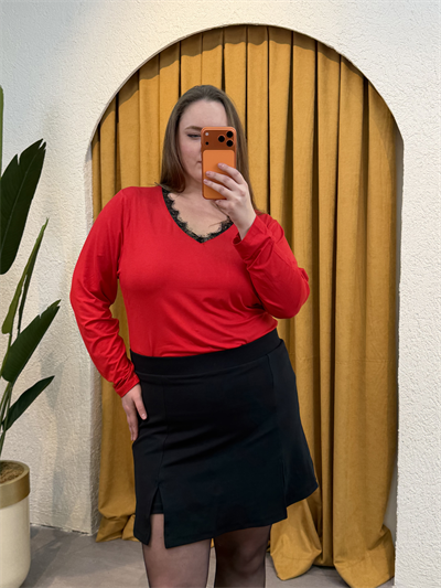 Çift Yırtmaçlı Şortlu Krep Etek - Siyah