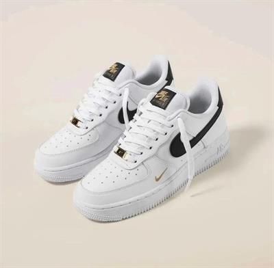 NİKE AİR FORCE 1 ESSENTİAL