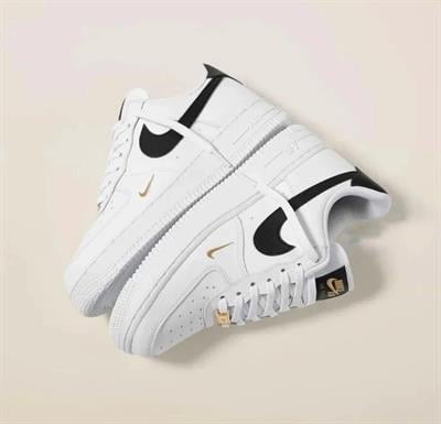 NİKE AİR FORCE 1 ESSENTİAL