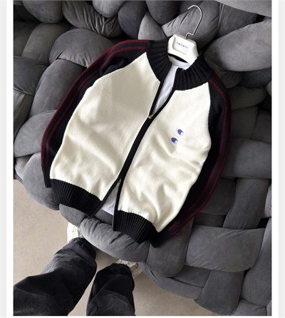 BEYAZ CHAMPİON TRİKO HIRKA