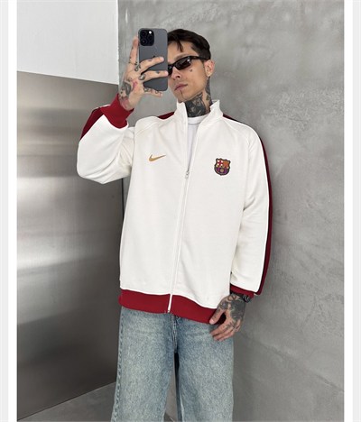 BEYAZ KOL GARNİ BARCELONA HIRKA