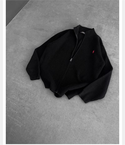 SİYAH POLO TRİKO HIRKA