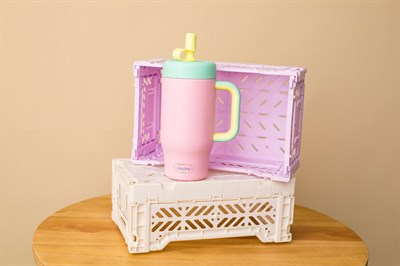 SipnJoy - HandleHug Tumbler | 550 ml - Pudra Pembe