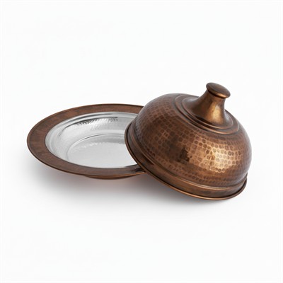 Bakır El Dövme Paşa Sahanı