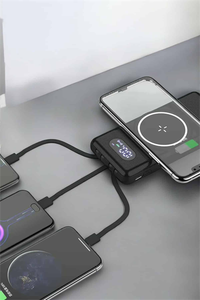 10.000 Mah Powerbank 4 Portlu Hızlı Şarj Dijital Göstergeli
