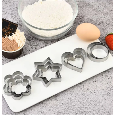 12 Adet Paslanmaz Çelik Kurabiye Kalıbı Seti