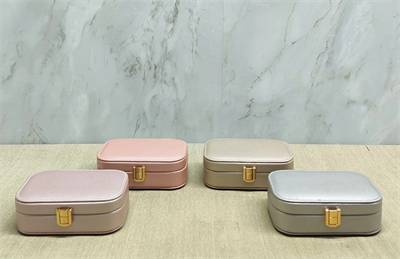 15x15 cm Makyaj Ve Takı Kutusu