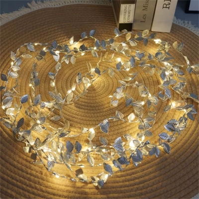 3 Metre Yaldızlı Gümüş LED Işık