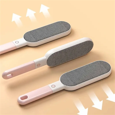 4ü 1 Arada Tüy Toplama Fırçası