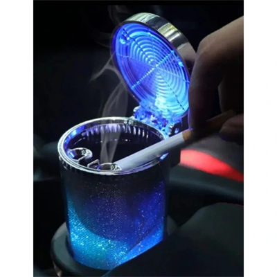 Araç İçi Oto Kokusuz Küllük RGB Işıklı Kapaklı