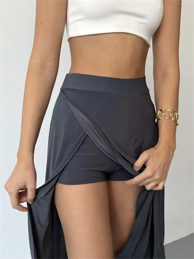 Cepli Şortlu Yırtmaçlı Etek - Siyah