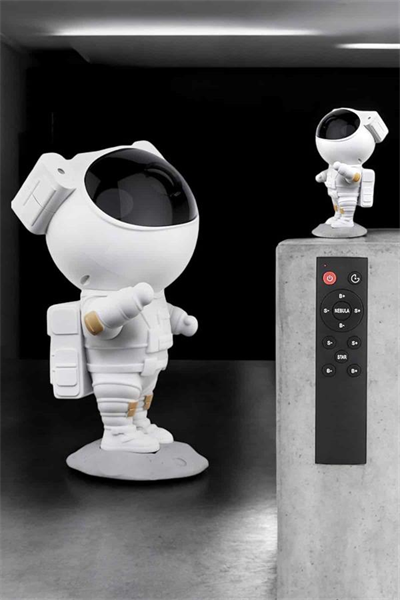 Çocuklara Özel Projeksiyon Astronot Lamba Speaker Sevimli