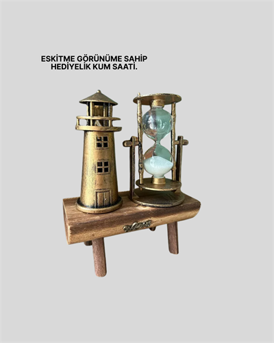 Deniz Feneri Tasarımlı Ahşap Kum Saati – Retro Masa Aksesuarı