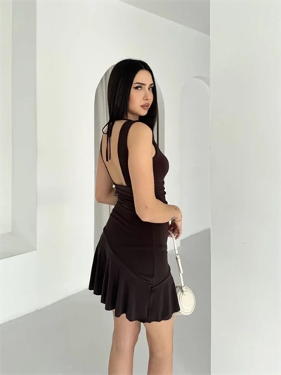 Derin V Yaka Sırt Dekolteli Mini Elbise Drapeli Şık Kolsuz - Kahverengi