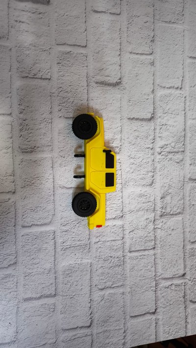 Duvara Monte Araba Anahtarlık Dekoratif ve Kullanışlı