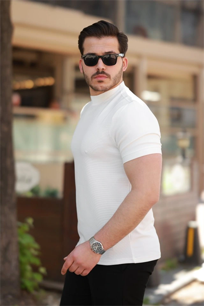 Erkek Ince çizgi Dokulu Kısa Kollu T-shirt