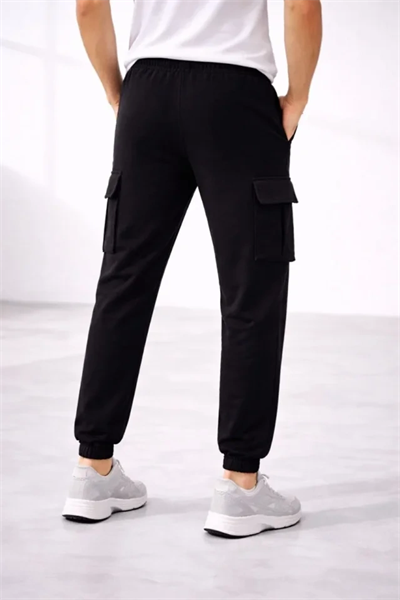 Erkek Jogger Eşofman Altı Regular Fit , Kargo Cepli, Lastikli Paça, Günlük Spor Pantolon - Siyah