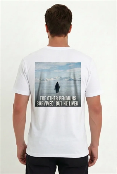 Erkek Oversize Tişört - Sırt Baskılı Survivor Penguin Temalı, Felsefi Yazılı Bisiklet Yaka Tişört - Beyaz