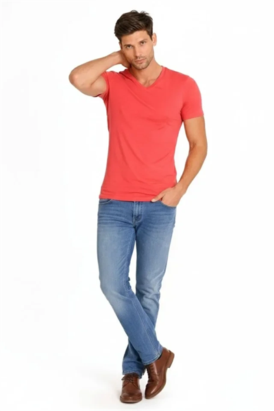 Erkek T-Shirt V Yaka Slim Fit Dar Kesim Likralı Tişört Günlük Basic Body - Nar Çiçeği