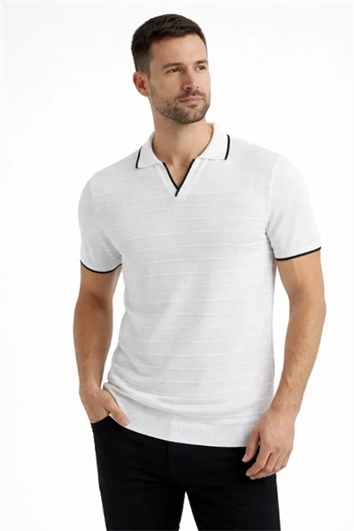 Erkek Triko Kumaş Yakalı Düğmesiz Açık Yaka Fitilli Kısa Kollu Regular Fit Tişört T-shirt - Beyaz