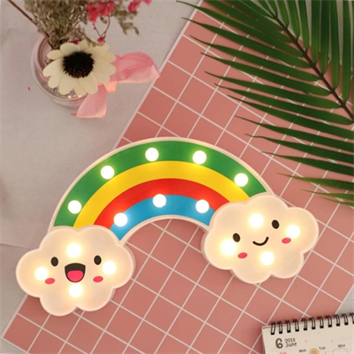 Gülen Bulutlu Gökkuşağı LED Gece Lambası