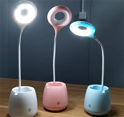 Halka LED USB Şarjlı Masa Lambası