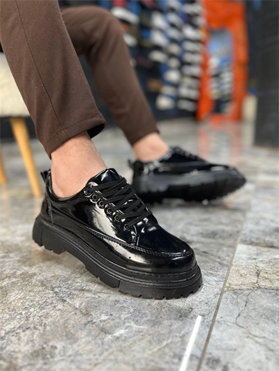 KB-702 Kuback Kömür Rugan Günlük Erkek Ayakkabı