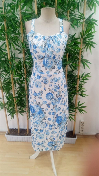 Kadın Askılı Geniş V Yakalı Sırttan Bağlamalı Yırtmaçlı Süprem Elbise