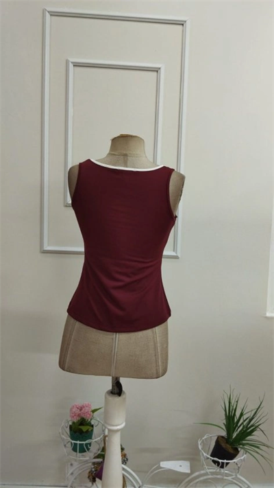 Kadın Askılı Kalp V Yakalı Dalgıç Bluz