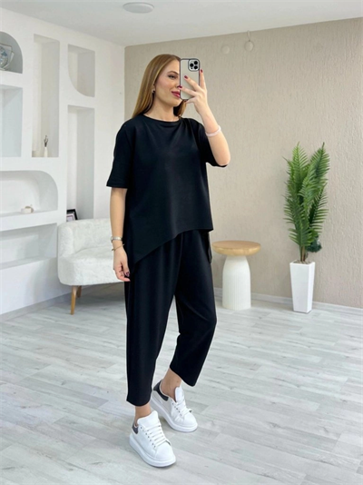 Kadın Kısa Kollu Bisiklet Yaka Viskon Iki Iplik Bluz Ve Pantolon Ikili Takım