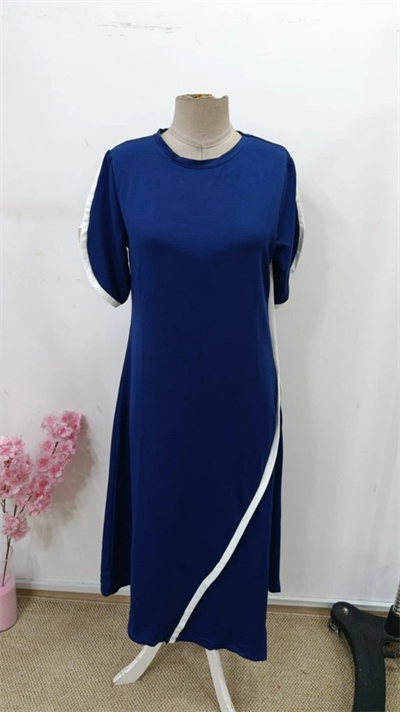 Kadın Kısa Kollu Bisiklet Yaka çift şerit Renk Detaylı Asimetrik Kesim Viskon Iki Iplik Elbise