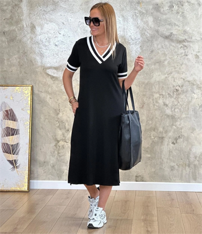 Kadın Kısa Kollu V Yaka Kol Ve Yaka Ribana Detay Midi Boy Viskon Elbise