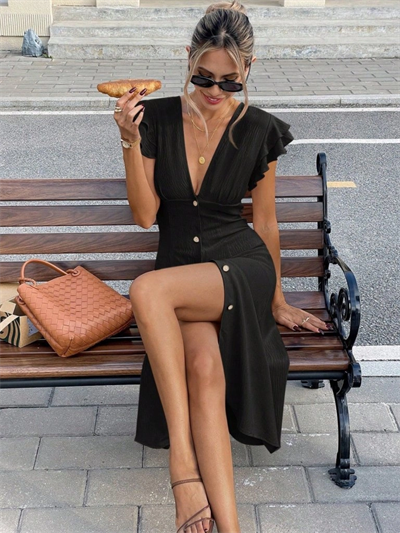 Kadın Kısa Kollu V Yakalı önden Düğmeli Bürümcük Midi Elbise