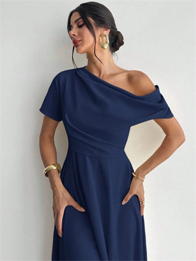 Kadın Omuzdan Açık Kısa Kollu Omuzdan Pileli Uzun Janjan Krep Elbise